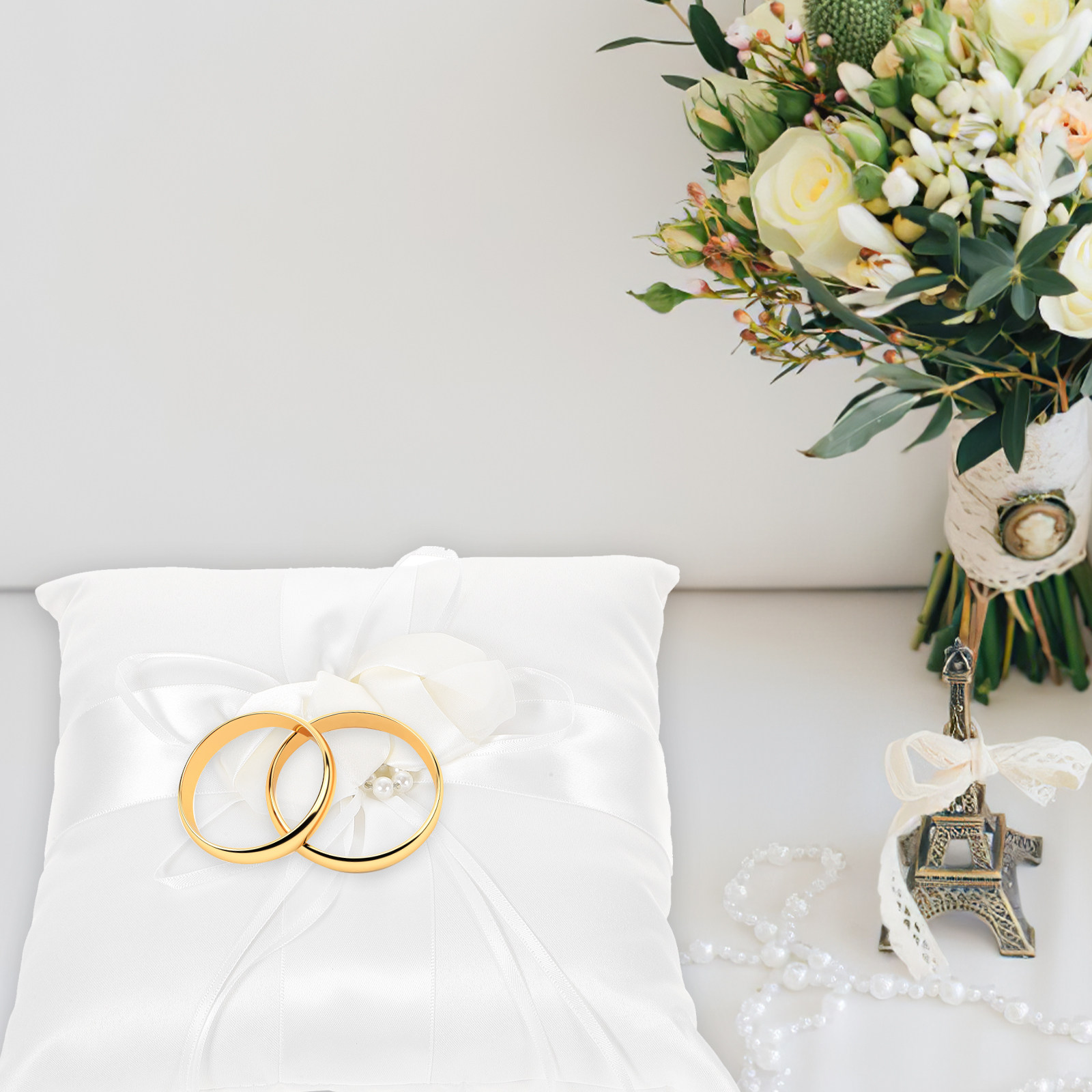 Almofada Elegante Branca de Ce - Ring Bearer Pillow avaliação e preço