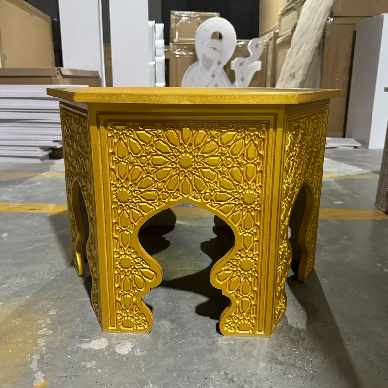 Mesa Redonda Dourada com Padrã - Indian Wedding Decor Supply avaliação e preço